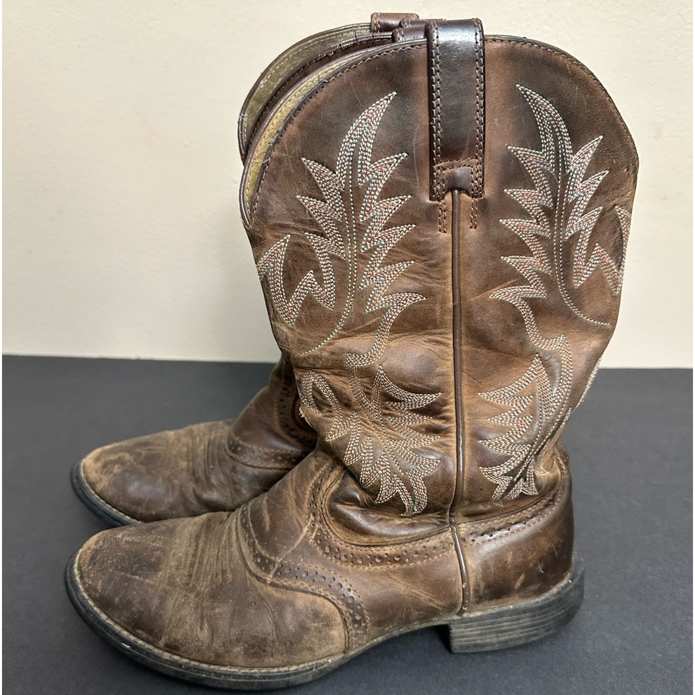 Artiat cowboy boots- 7 B